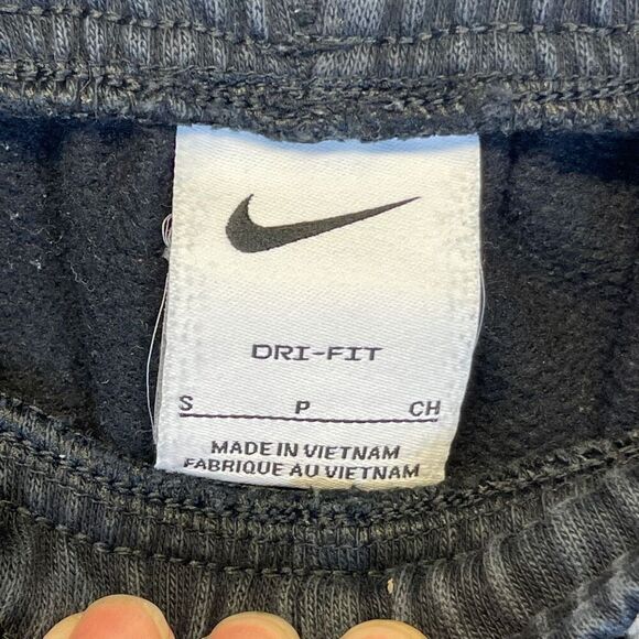 Nike Black Dri-Fit Athletic Standard Issue Cuffed Jogger Pants Size Small - Picture 4 of 8